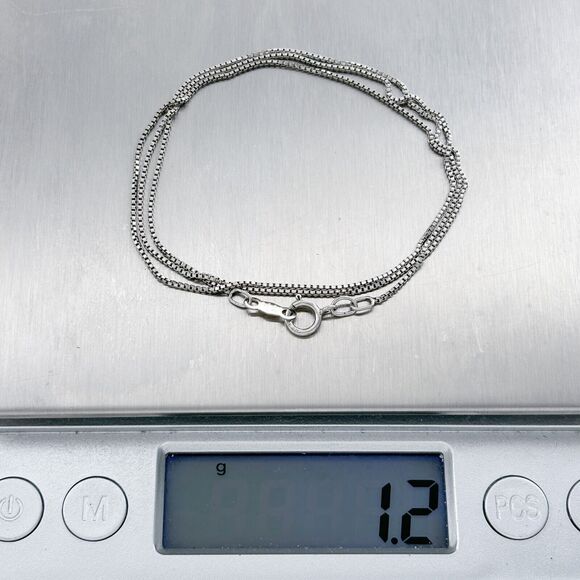 Vintage Sterling Silver 925 1mm Box Chain Necklace 18" - Picture 3 of 3